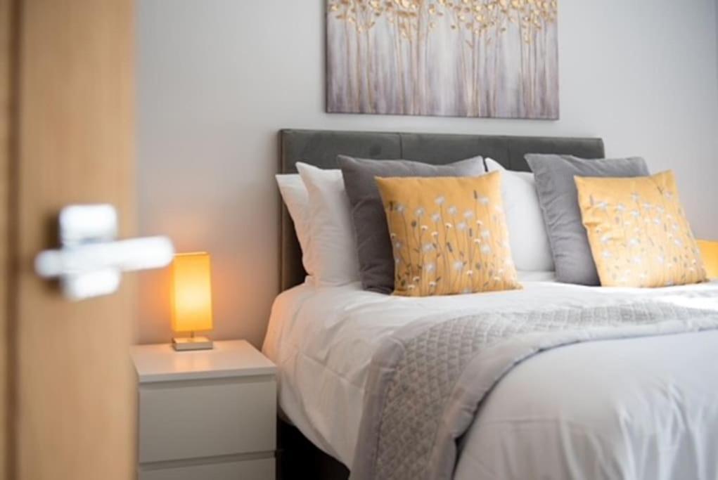 Beautiful, Spacious 1 Bed Flat Brentwood Bagian luar foto