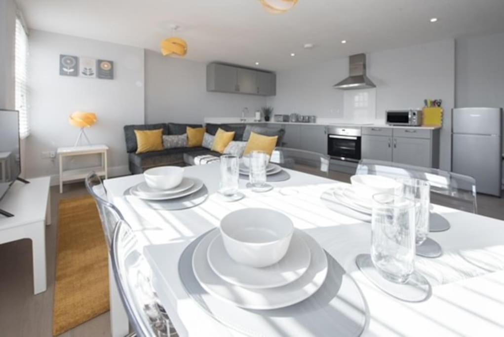 Beautiful, Spacious 1 Bed Flat Brentwood Bagian luar foto